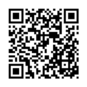 珍珠般的贝齿闪烁着如皎月般的洁白光芒二维码生成