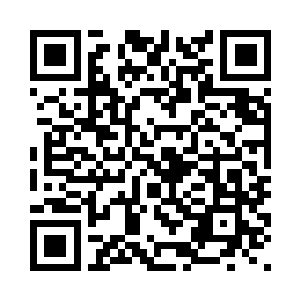 甚至不由自主的踉跄着倒退了几步二维码生成
