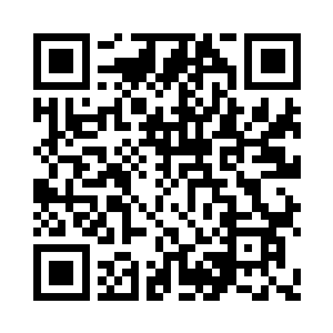 甚至包括他想要隐藏在面具下的表情二维码生成