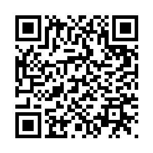 甚至能够看到他的脸颊微微有些涨红二维码生成