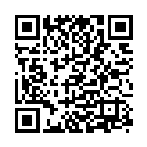 甚至还……还穿着小厮的服饰跑到硫亦的面前二维码生成