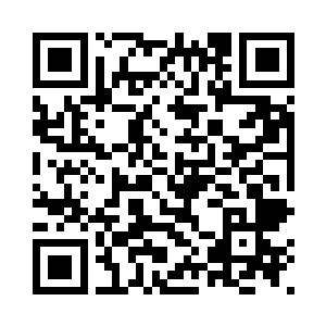 甚至连脸上的神情也变得妖异起来二维码生成