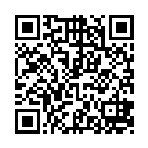 甚至连那些人的名字都已经被刻录了二维码生成