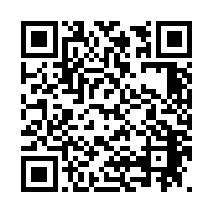 生活在聚光灯下的他们自然习惯了出二维码生成