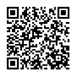 用不可思议的速度摘掉挂在身上的手榴弹还有弹夹二维码生成