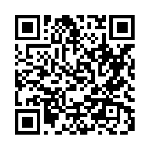 用不可si议的眼神看着自己的球门前二维码生成