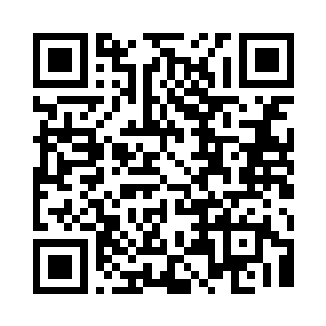 用两只脚和那个女人的两只脚纠缠在一起二维码生成