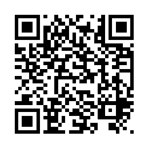 用两根手指就能够将一颗子弹给夹住二维码生成