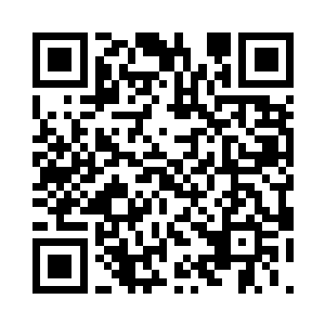 用力的咬了一下那怪物满是鳞片的身躯二维码生成