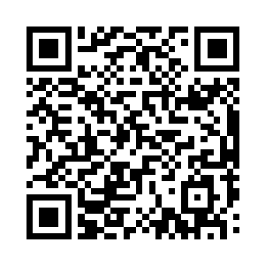 用尽最后一丝力气的她陷入了无尽的黑暗二维码生成