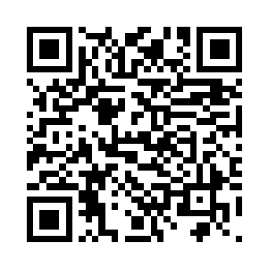 用那个水槽从小溪边打水到土坑之中二维码生成