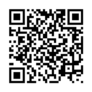 田麒收回了那把幽蓝色的剑形法器二维码生成