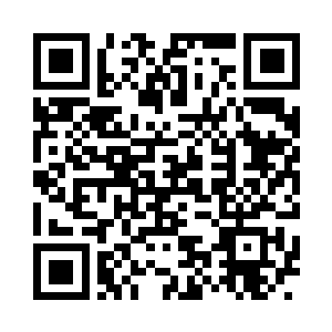 由一名侍从驾着车直接离开了陌蕴城二维码生成