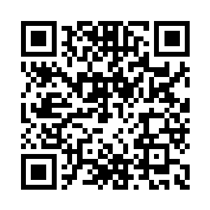 电梯处由大厅留守的山口组成员看守二维码生成