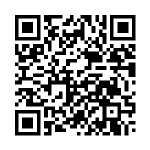 痴痴地看着依然昏迷不醒的董小忍二维码生成