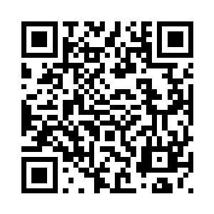 白伊伊的姥姥一脸笑容的看着夏天二维码生成