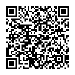 白兰也就不用按照岛国人的习惯来跪坐――妮娜倒是想跪坐一下试试二维码生成