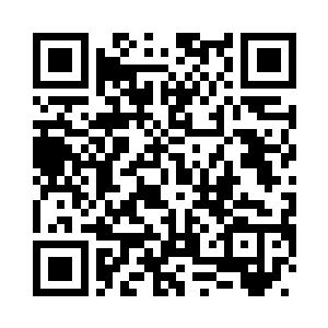 白芷璃随手指了指旁边漆黑的世界二维码生成