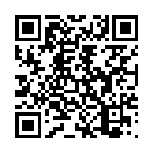 白锦曦面无表情掏出工作证别在胸口二维码生成