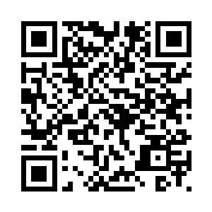 目光也是狠狠的瞪了一眼萧易之后二维码生成