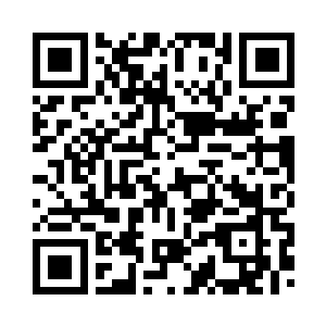 目光凝视着缓缓走上战台的李天宇二维码生成