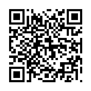 目光在谢芳华挽着谢云澜胳膊上转了一圈二维码生成
