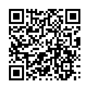 目前你主要的精力还是要放在那幅画上二维码生成