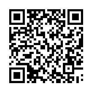 目瞪口呆的盯着扛着沙袋开始跑步的凌云二维码生成