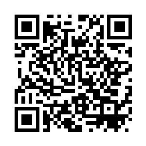 目瞪口呆的看着一丝不挂的朱平安二维码生成