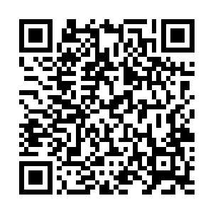 直接就去跟胡蓓师兄妹两人找个偏僻的地方聊私房话去了二维码生成