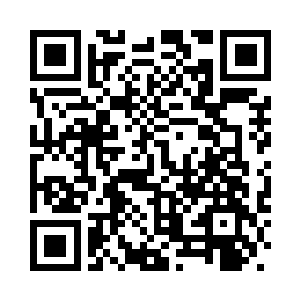 看了好一会儿才看清面前说话的人二维码生成