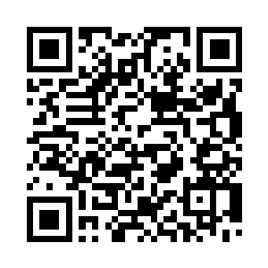 看了看他已经缠上绷带的脖子说道二维码生成