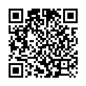 看到了是一个男子和一个女子在战斗二维码生成