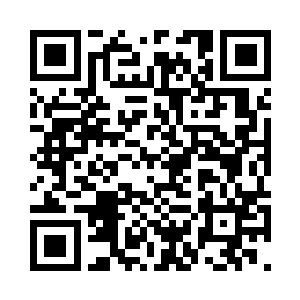 看到守符人带着龙符宗的人降落下来二维码生成