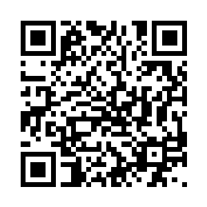 看到那十一件悬浮在半空中的下品圣器二维码生成