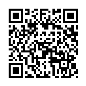 看向文鸯的眼神和刚刚那将领一样二维码生成