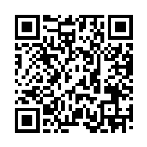 看对方手中若有若无的把玩着一柄匕首二维码生成