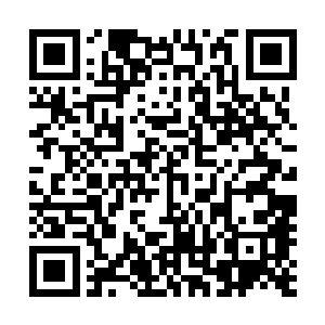 看看原作者是怎么演绎那段让无数少女痛哭流涕的感情戏的二维码生成