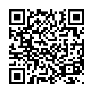 看看周围其他人的动作和表情就知晓了二维码生成