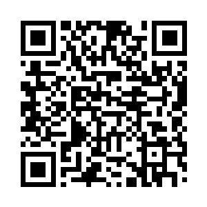 看着姑爷那壮硕的身子像山一样压了下来……二维码生成