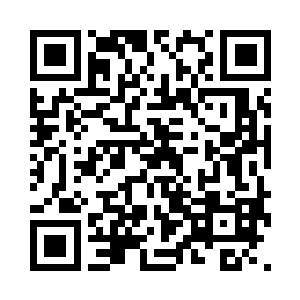 看着底下那些同学们挥舞着横幅替自己说话二维码生成