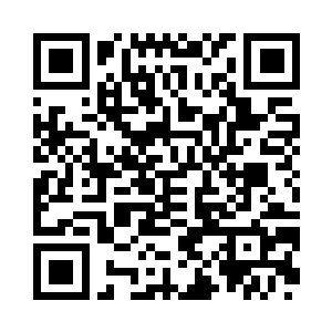 看着新天地酒吧里的灯红酒绿的情形二维码生成