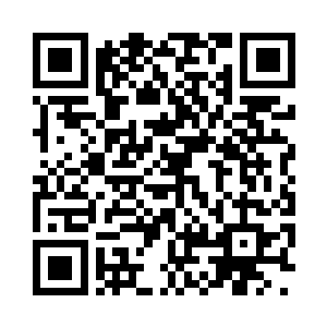 看着自己一手养大的孩子泪眼迷蒙的望着自己二维码生成