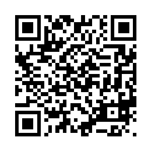 看着谢柔嘉果然走出了屋子向温泉而去二维码生成