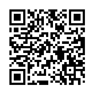 看着那威武如龙的剑齿兽骑兵们席卷而过二维码生成