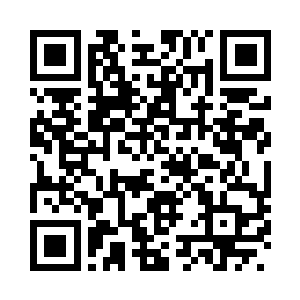 看着释放着血红色气焰的天师拂尘二维码生成