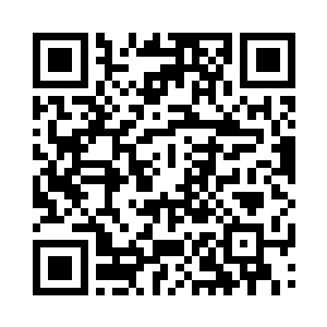 看着陈小练绝然拉开了那扇门正要踏足进去二维码生成