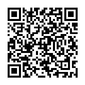 真灵山上的人都感觉到了赤壁散发出来的大荒之气二维码生成