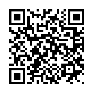 瞬间将将猎物砍杀在长刀和长矛之下二维码生成