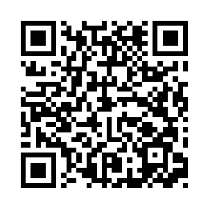 石巨人的身体才再次出现在众人的视线中二维码生成
